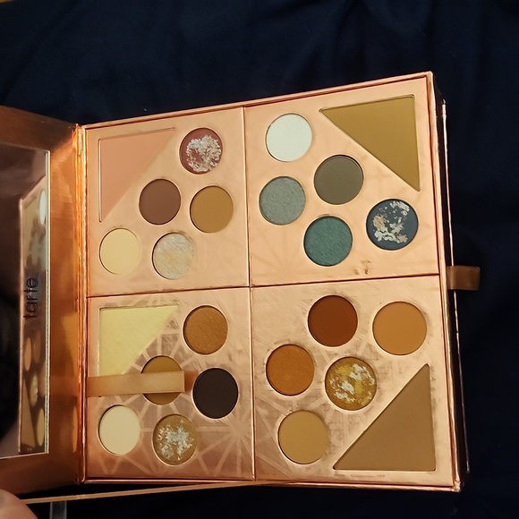Tarte Cosmetics magnetic 4 quad palette - Picture 1 of 5